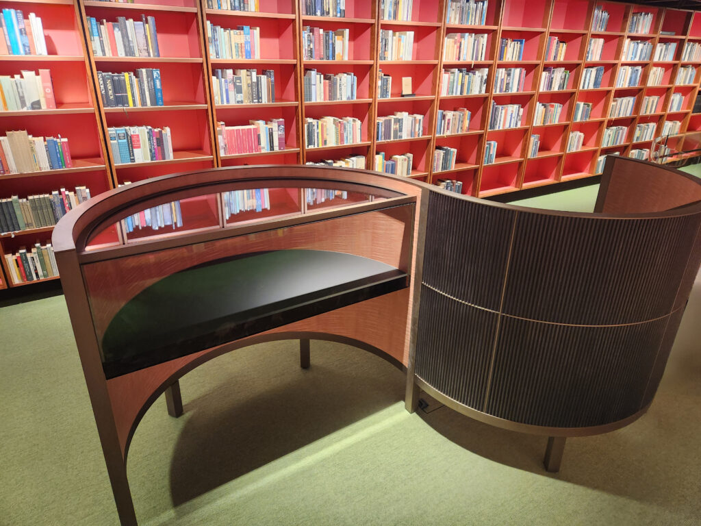 Shakespeare and Picasso Cabinet: High-Security Preservation