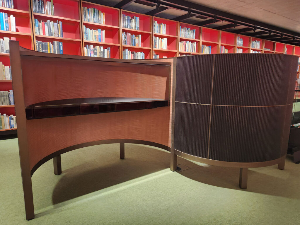 Shakespeare and Picasso Cabinet: Infrastructure Integration and Technical Concealment